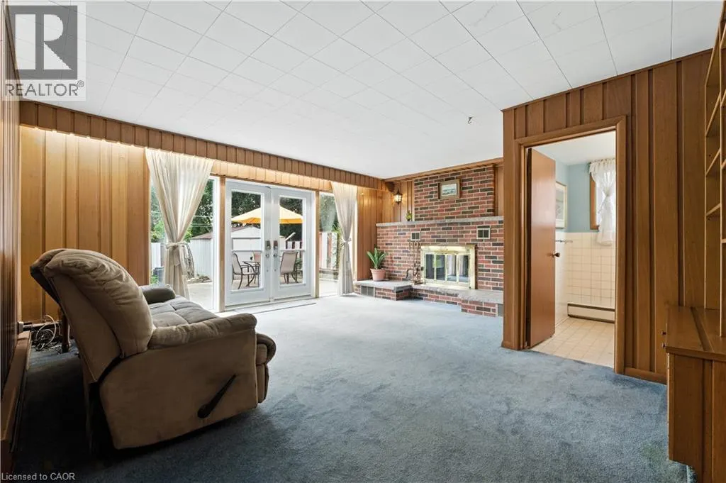 16 SOUTHILL Drive