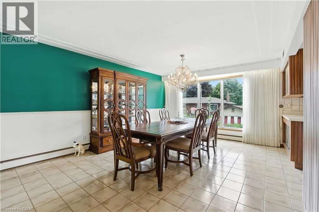 16 SOUTHILL Drive