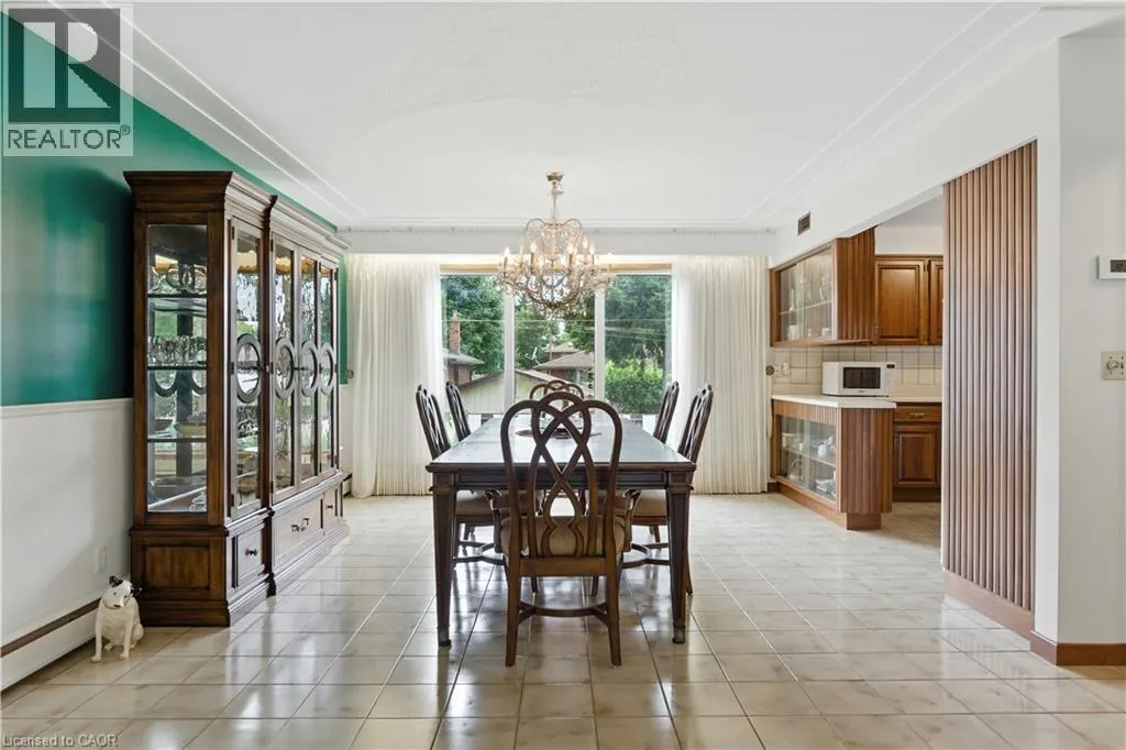 16 SOUTHILL Drive