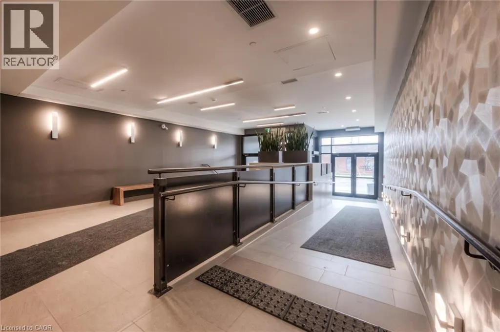 690 KING Street W Unit# 622, #622