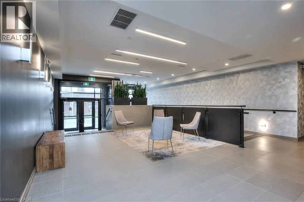 690 KING Street W Unit# 622, #622