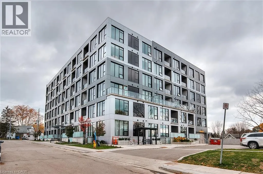 690 KING Street W Unit# 622, #622