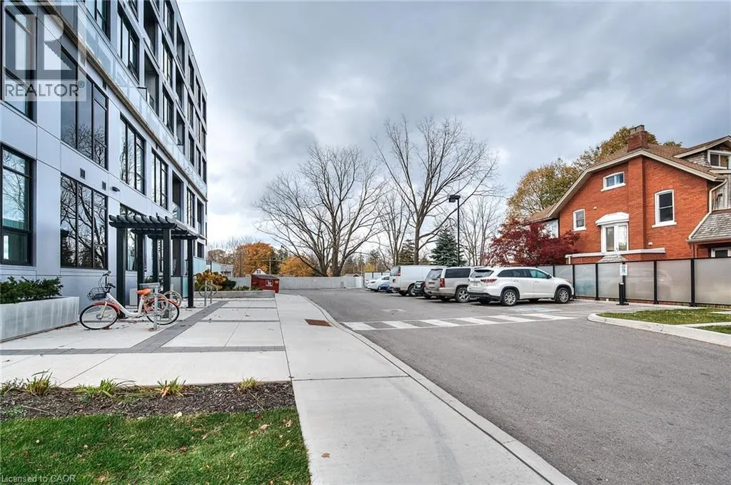 690 KING Street W Unit# 622, #622