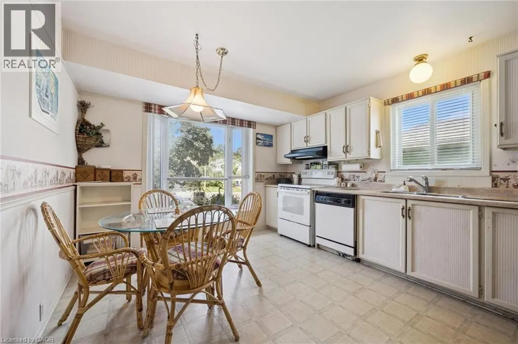 282 WESTHEIGHTS Drive
