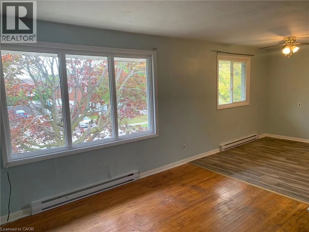 122 LOWREY Avenue S Unit# 3, #3