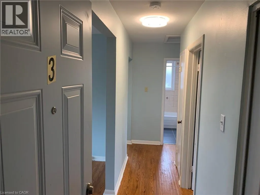 122 LOWREY Avenue S Unit# 3, #3