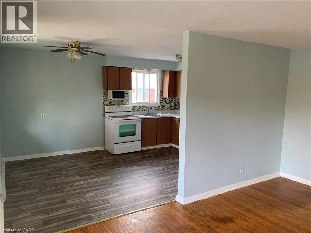 122 LOWREY Avenue S Unit# 3, #3