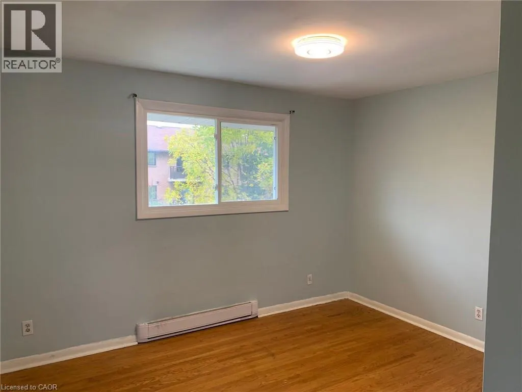 122 LOWREY Avenue S Unit# 3, #3