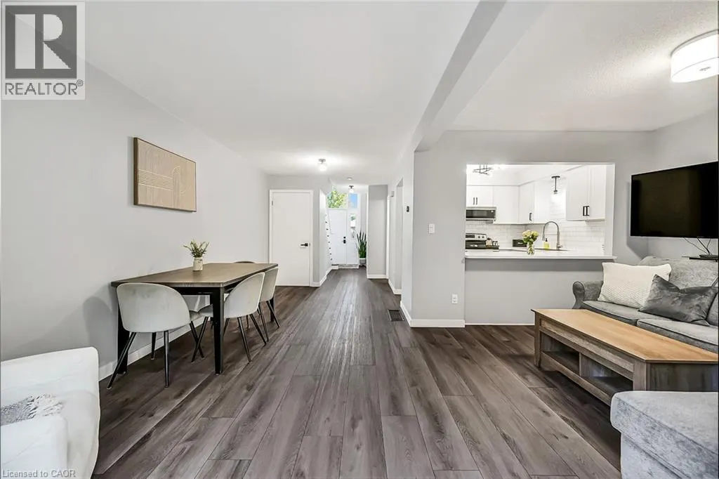 54 ARGYLE Street S Unit# 2, #2