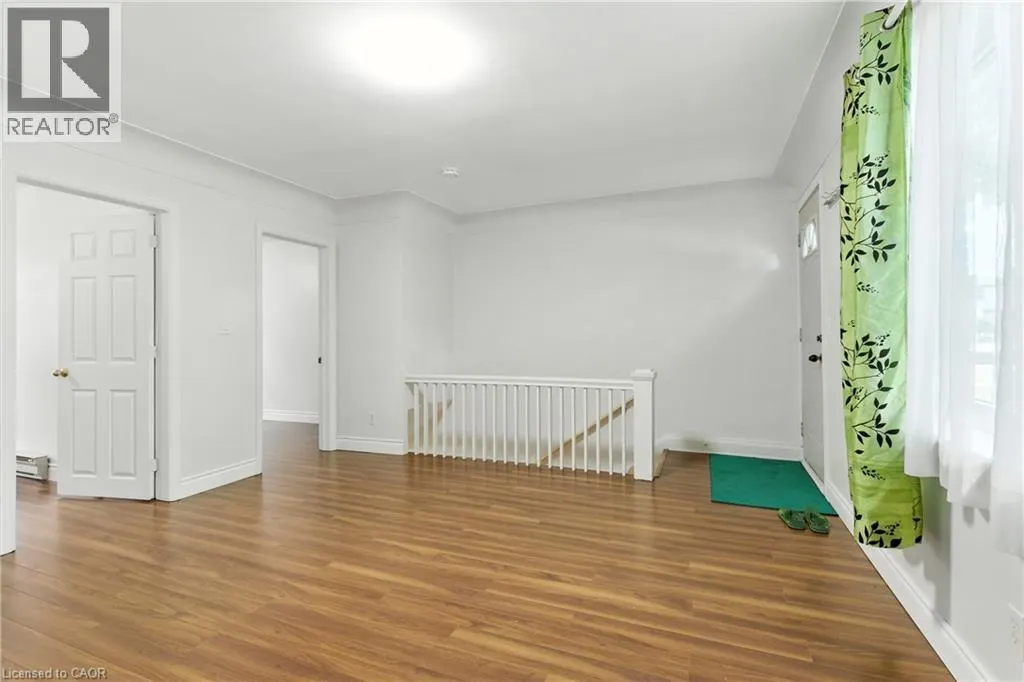 24 MACKLIN Street N