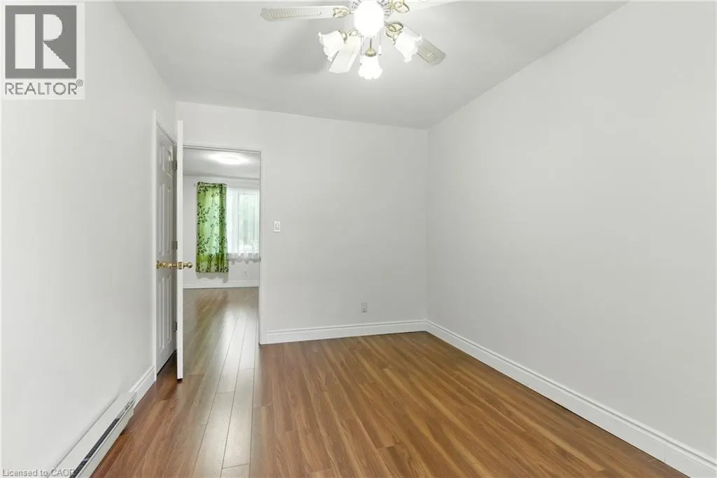 24 MACKLIN Street N