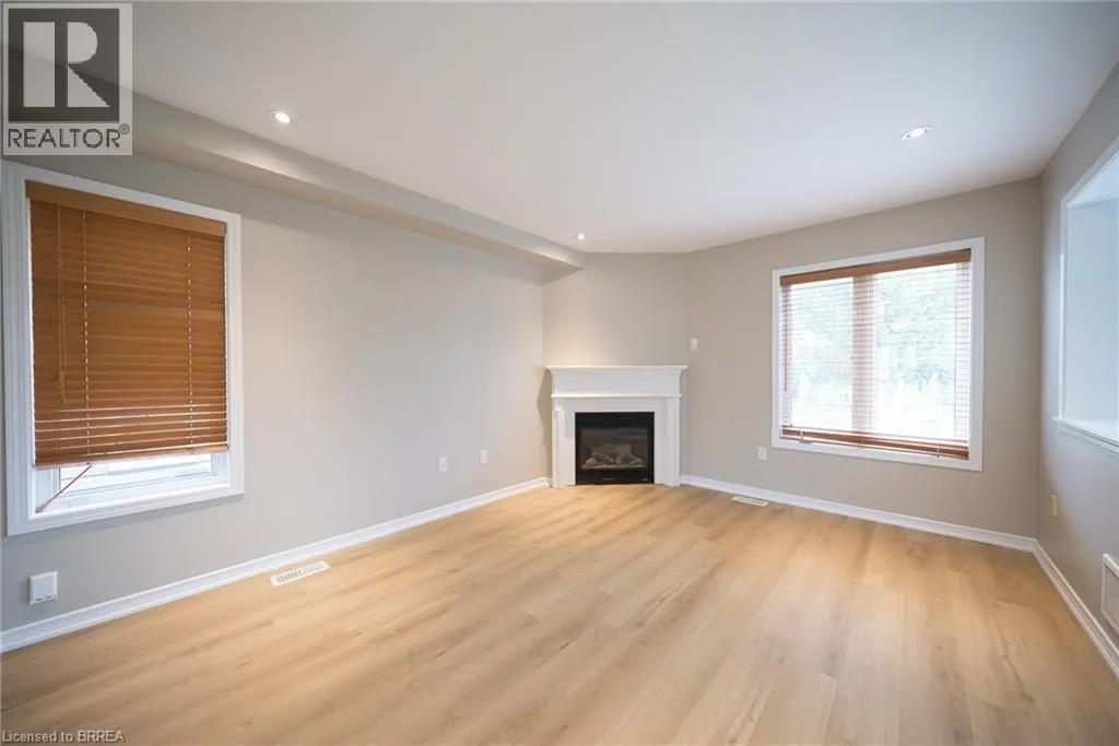 46 WARNER Lane