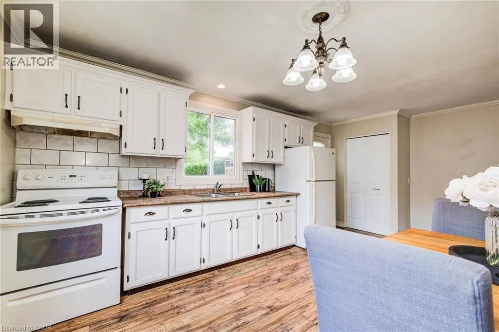 65 ASPEN Crescent