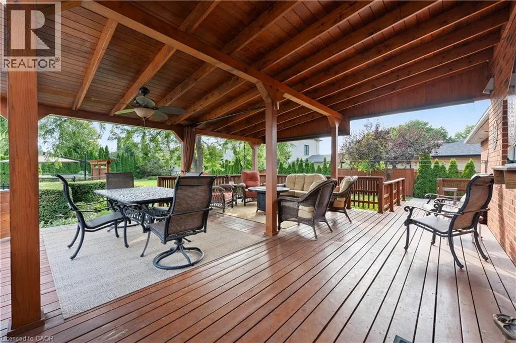 22 WENDAKEE Drive