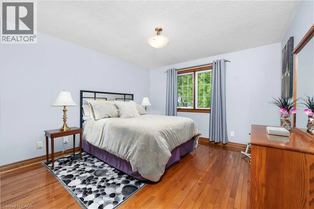 22 WENDAKEE Drive