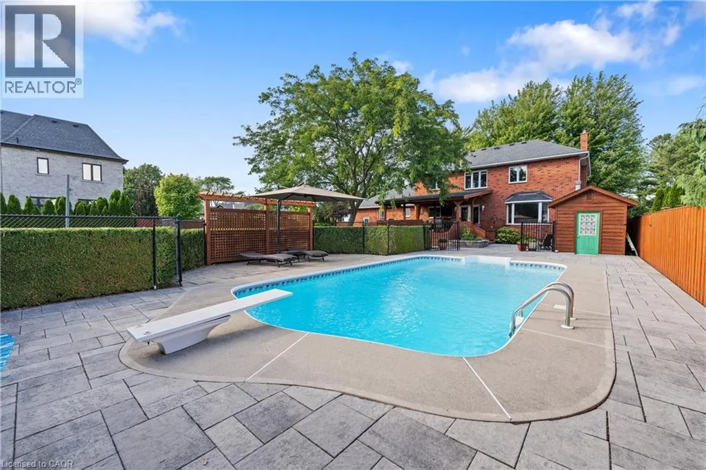 22 WENDAKEE Drive