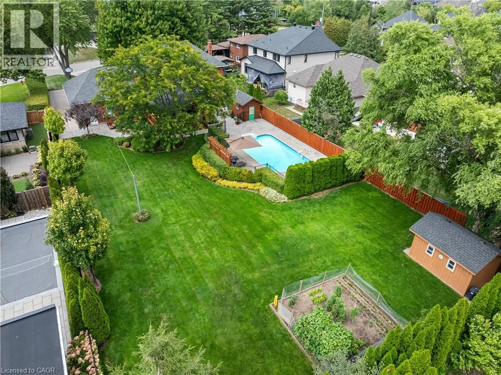 22 WENDAKEE Drive