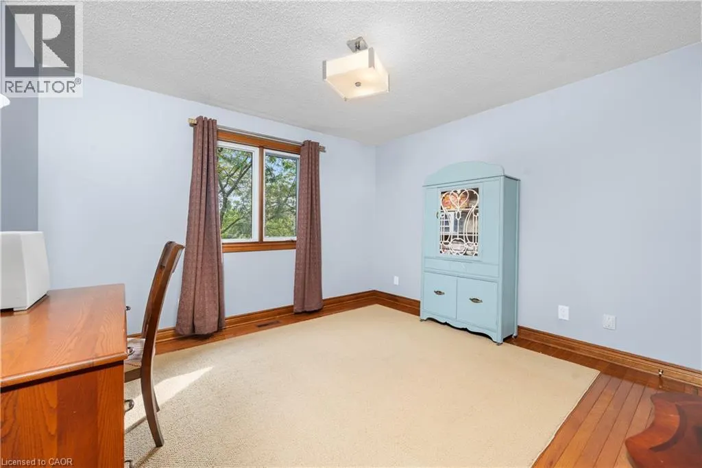22 WENDAKEE Drive