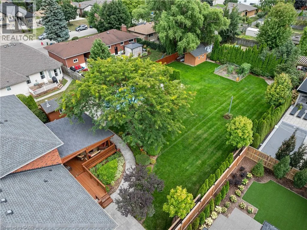 22 WENDAKEE Drive