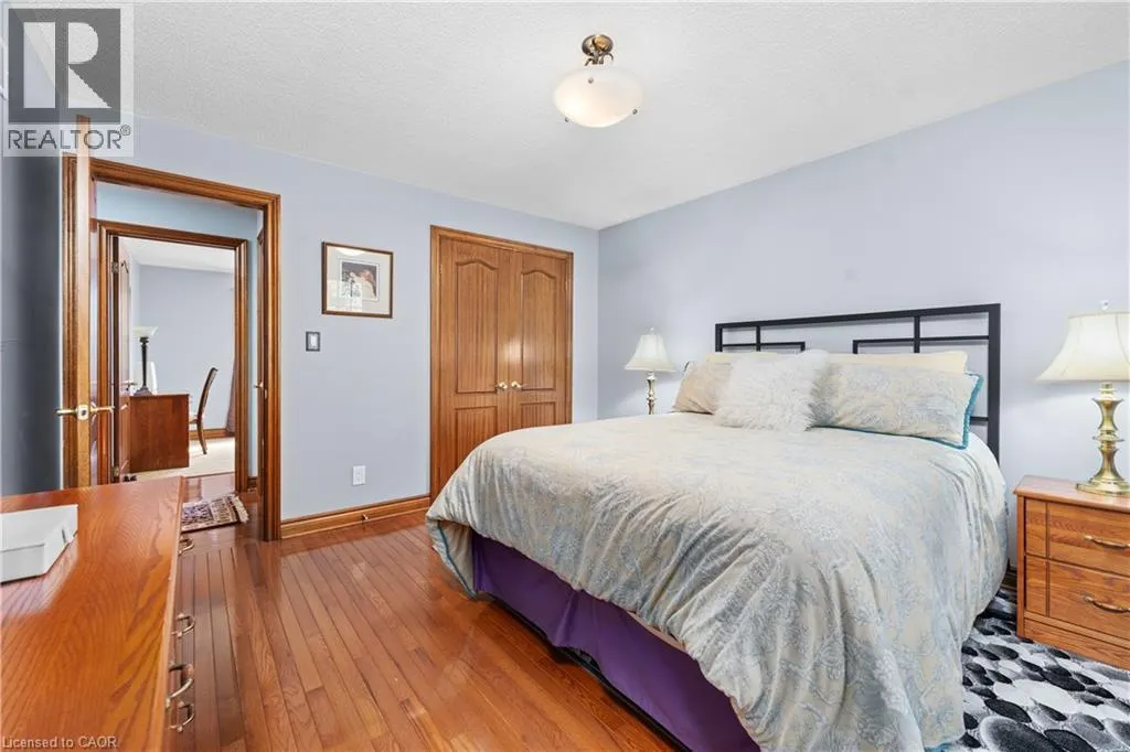 22 WENDAKEE Drive