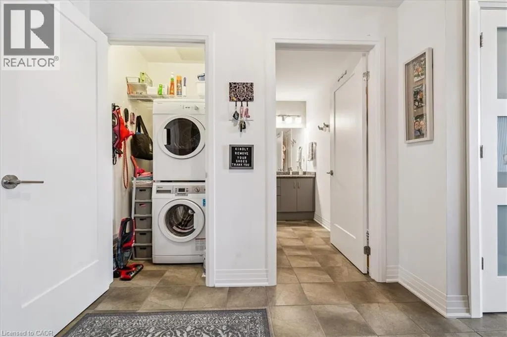 10 CONCORD Place Unit# 204, #204