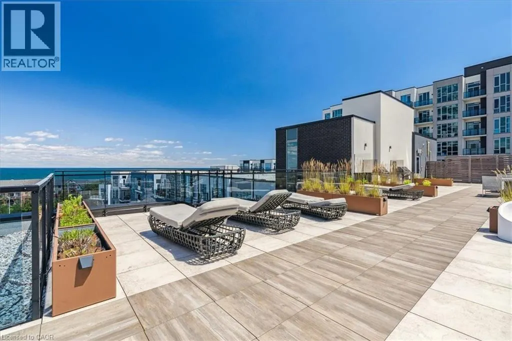 10 CONCORD Place Unit# 204, #204