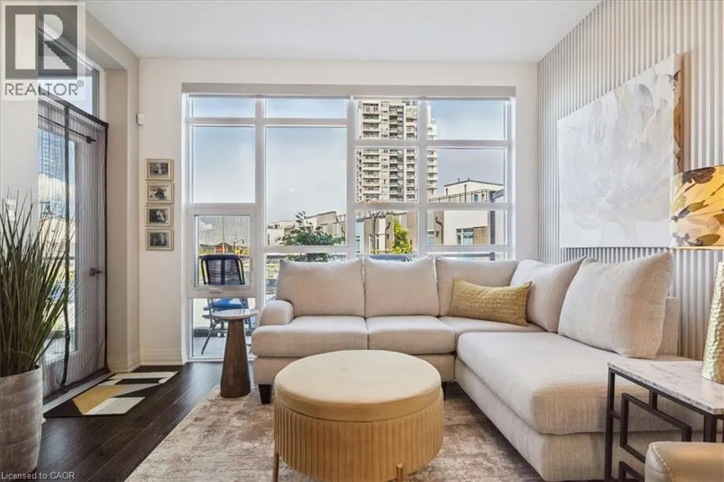10 CONCORD Place Unit# 204, #204