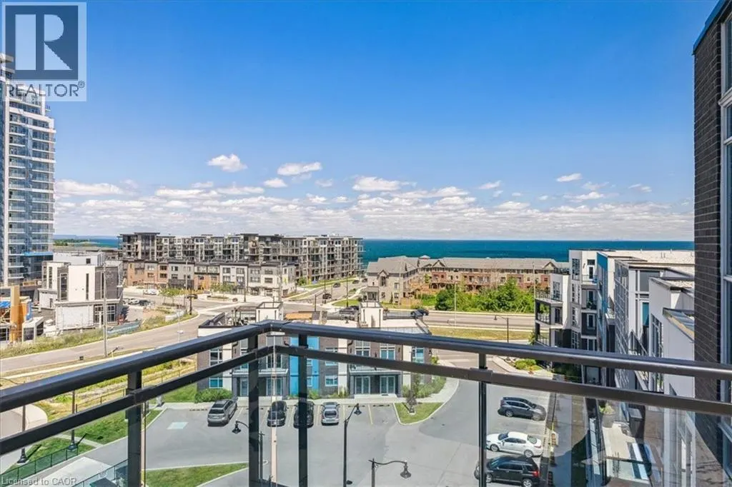 10 CONCORD Place Unit# 204, #204