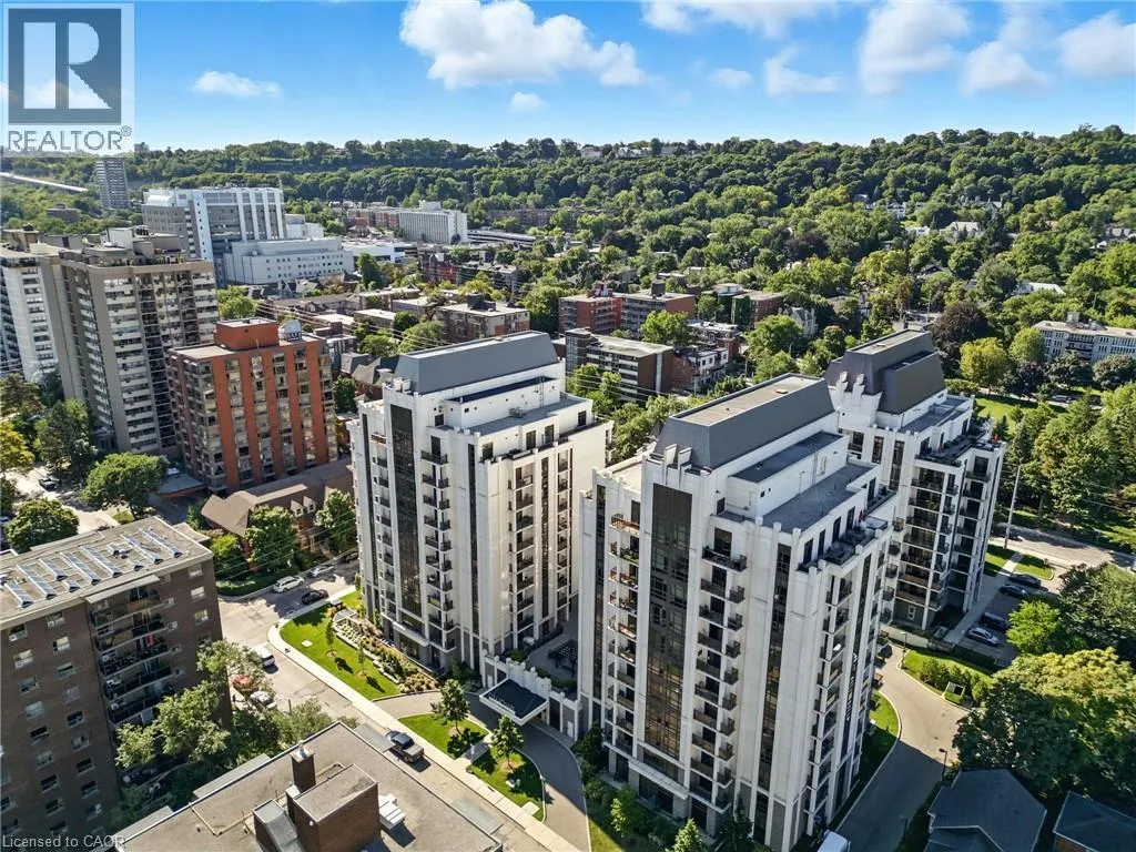 81 ROBINSON Street Unit# 709, #709