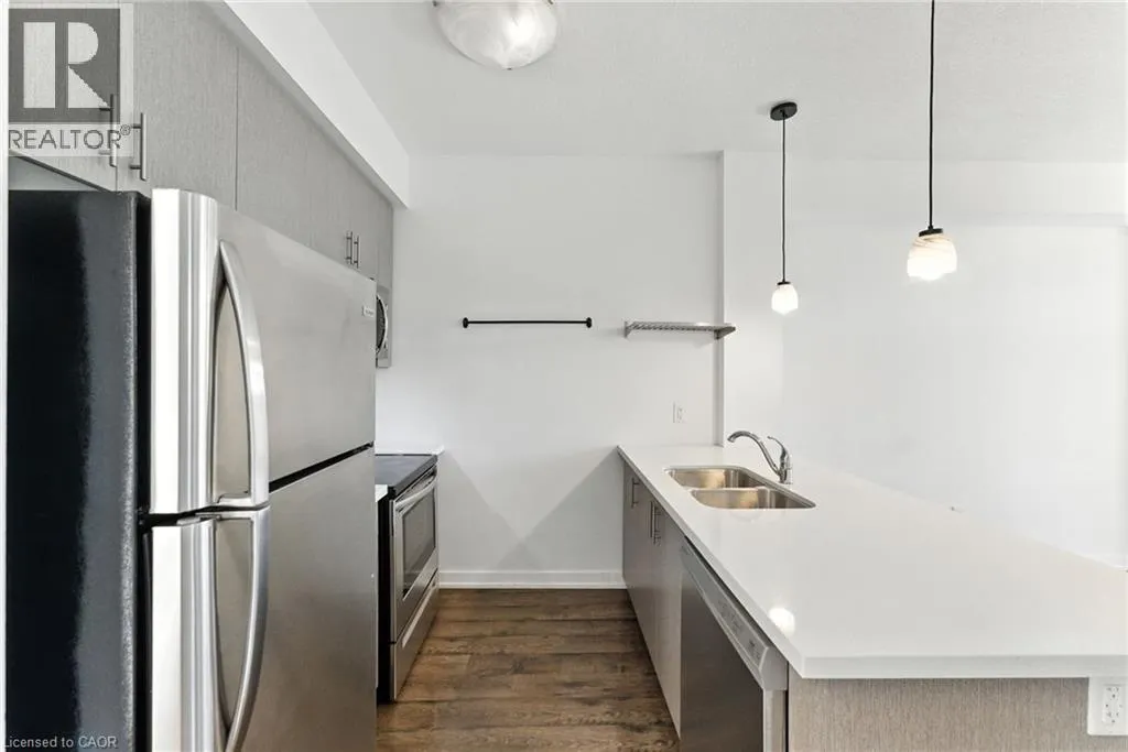 81 ROBINSON Street Unit# 709, #709