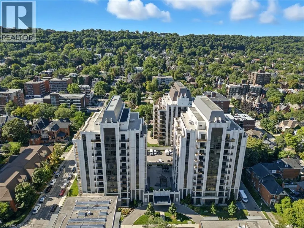 81 ROBINSON Street Unit# 709, #709
