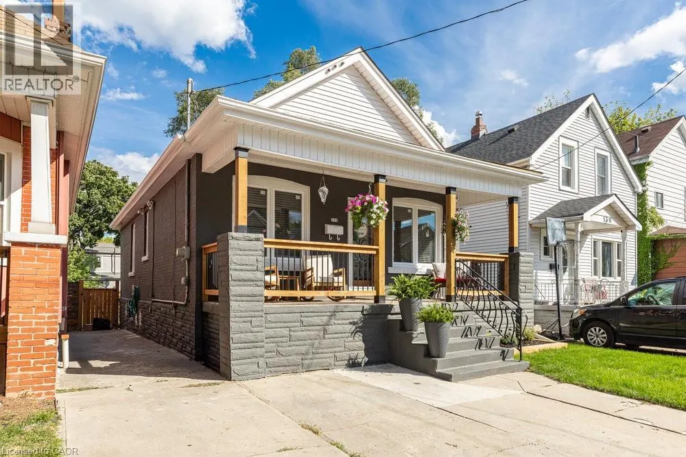 132 LONDON Street N