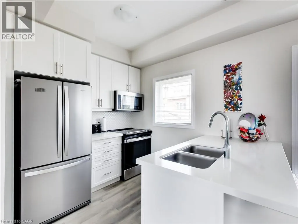 19 PICARDY Drive Unit# 23, #23