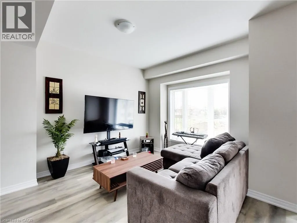 19 PICARDY Drive Unit# 23, #23
