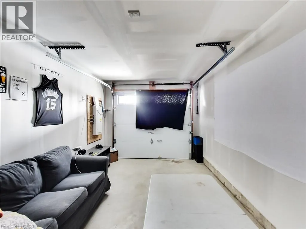 19 PICARDY Drive Unit# 23, #23