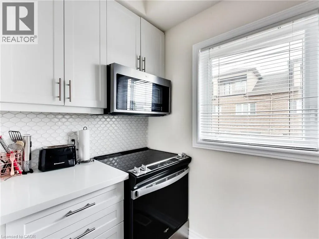 19 PICARDY Drive Unit# 23, #23