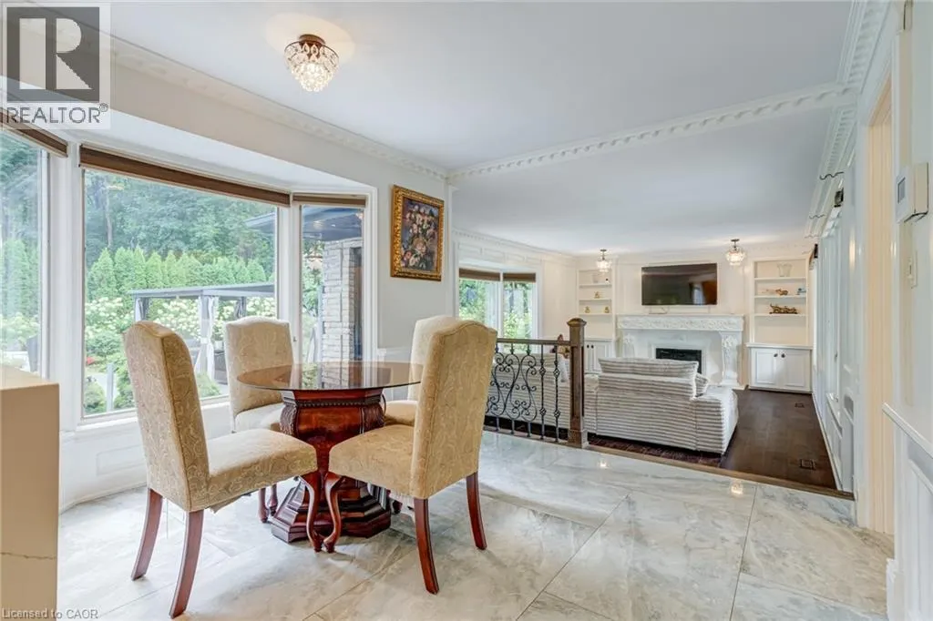 28 STONEGATE Drive