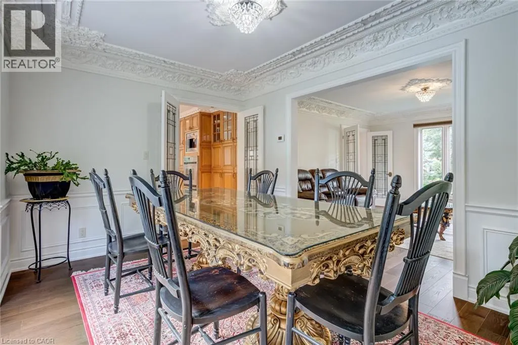28 STONEGATE Drive