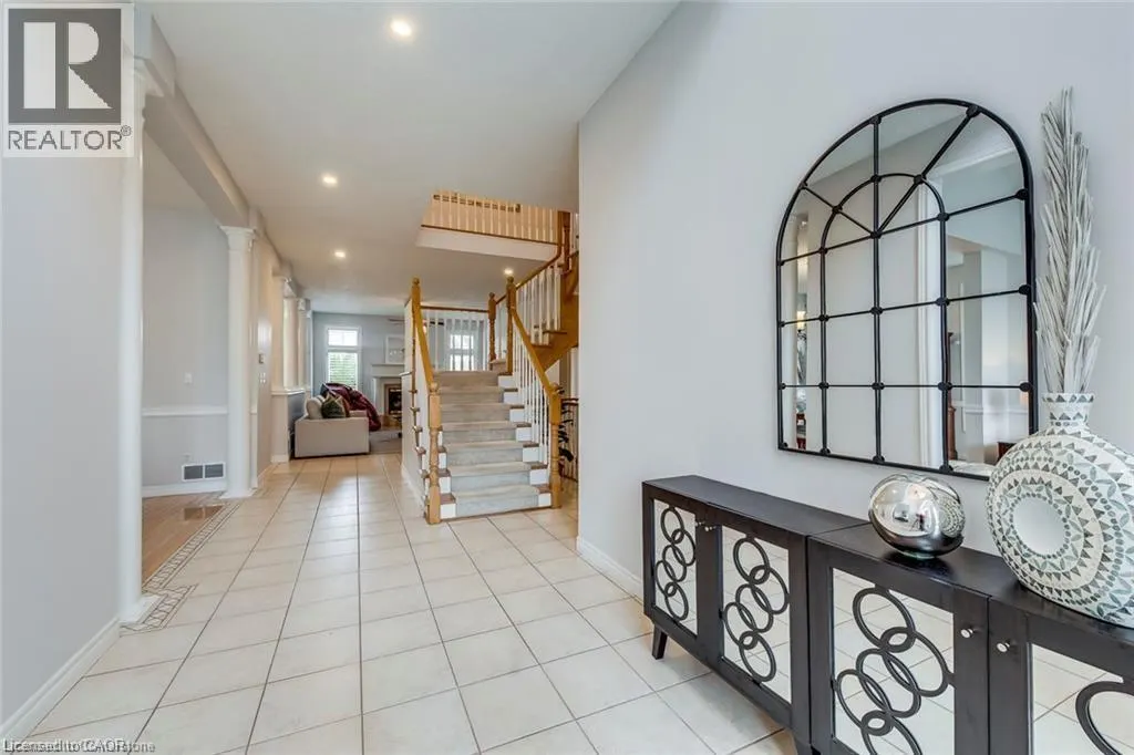 39 THOROUGHBRED Boulevard