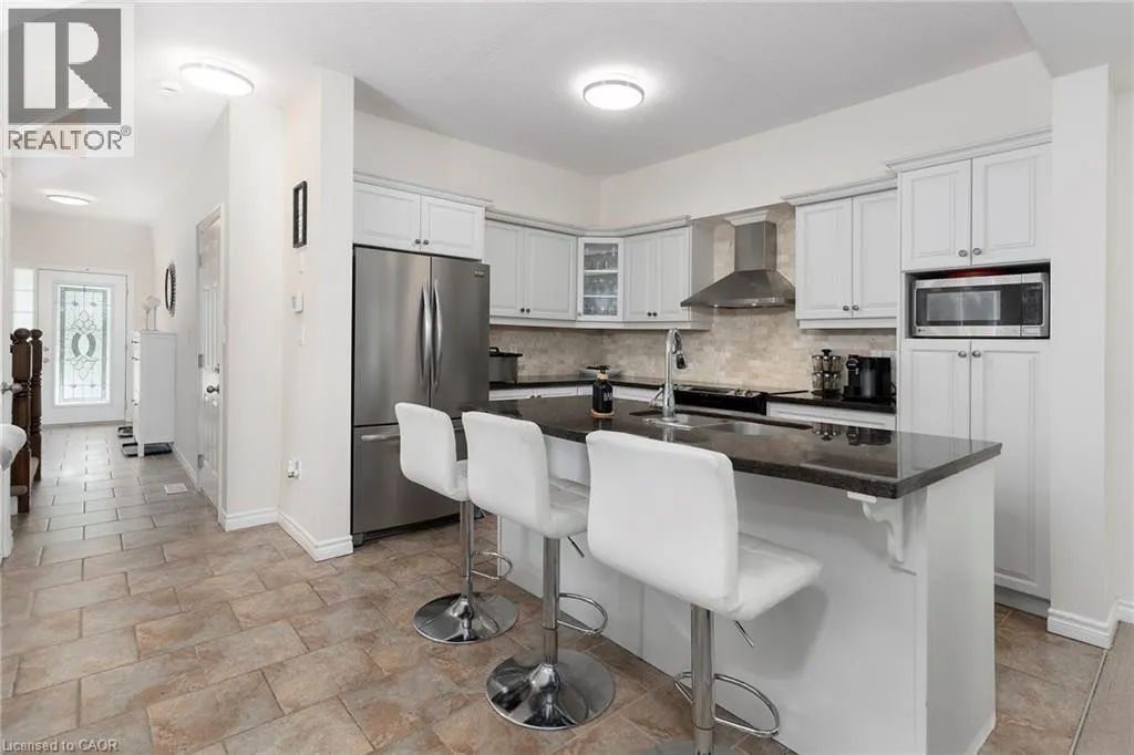 345 GLANCASTER Road Unit# 14, #14