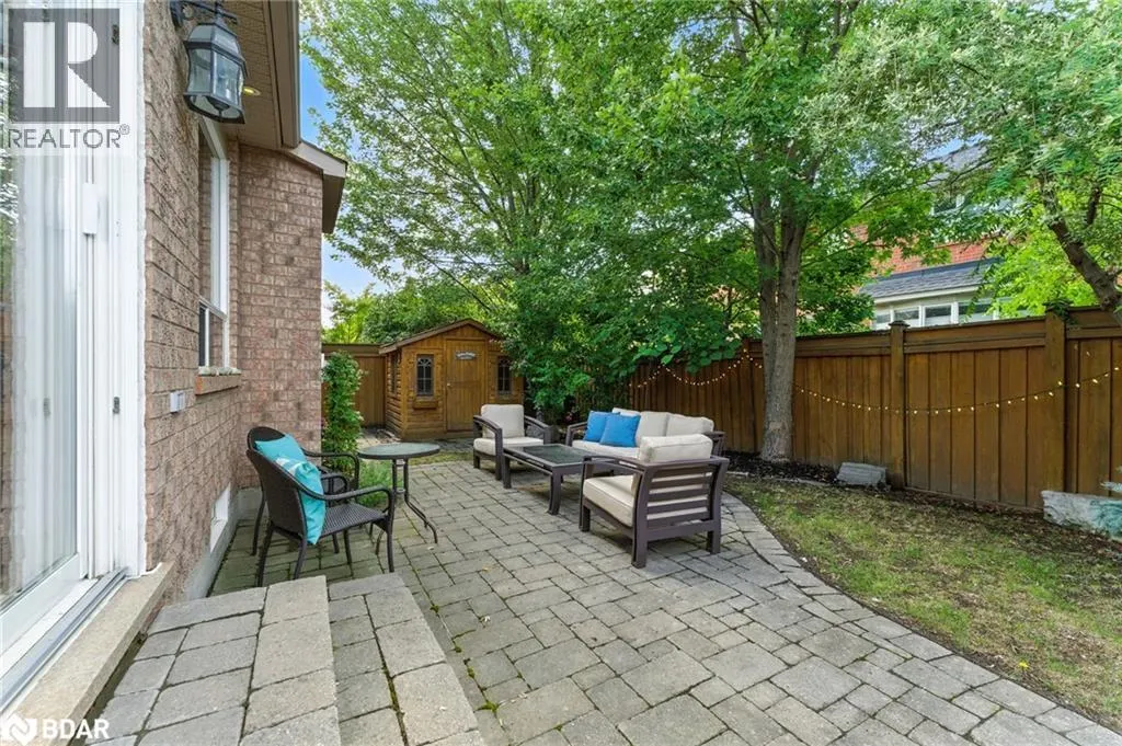 1539 JARVIE Crescent