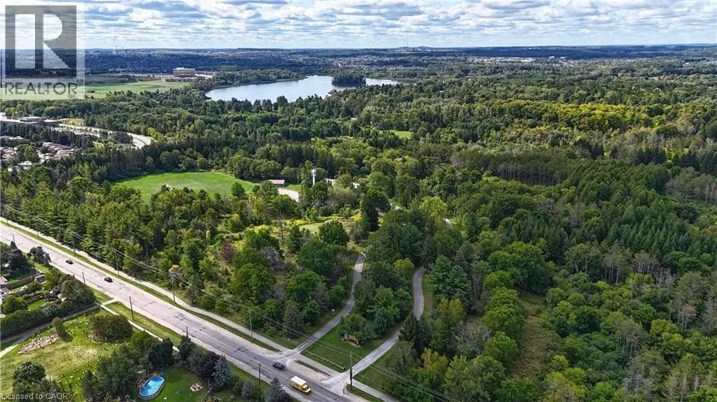 209B INVERHURON Crescent