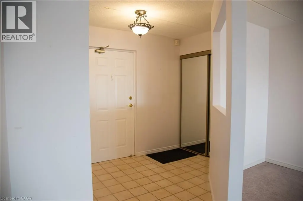 5 MILL POND Court Unit# 704, #704