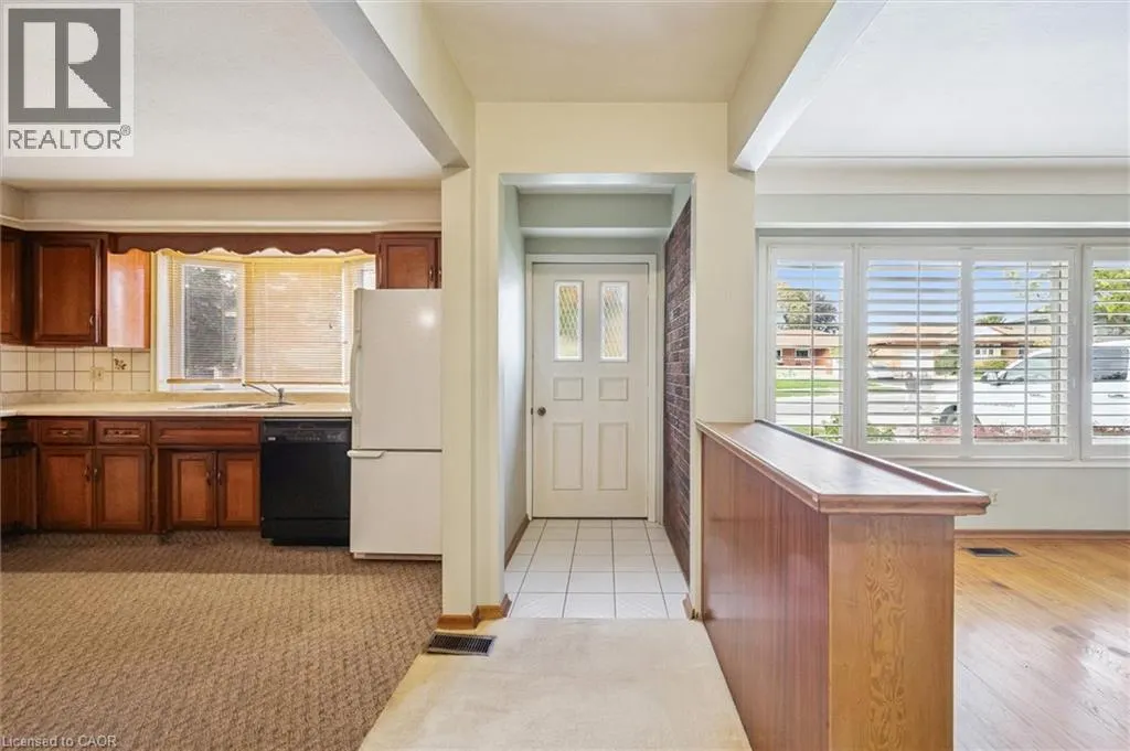 67 TRAYNOR Avenue