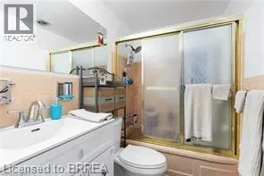 87 ST GEORGE Street Unit# 604, #604