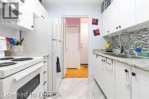 87 ST GEORGE Street Unit# 604, #604