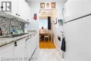 87 ST GEORGE Street Unit# 604, #604