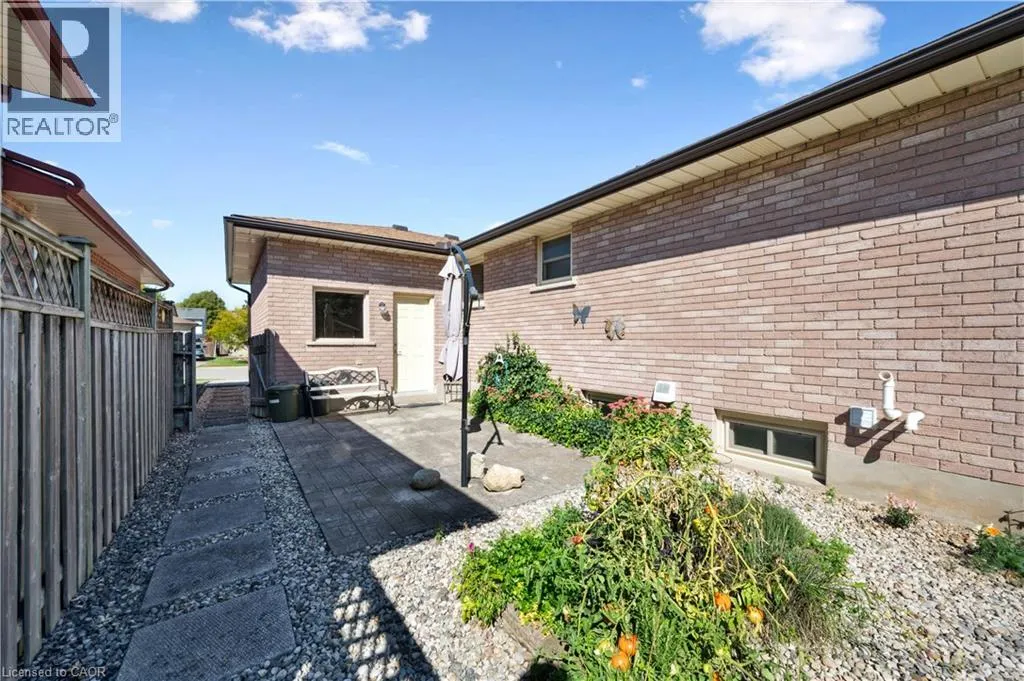 319 CONSERVATION Drive