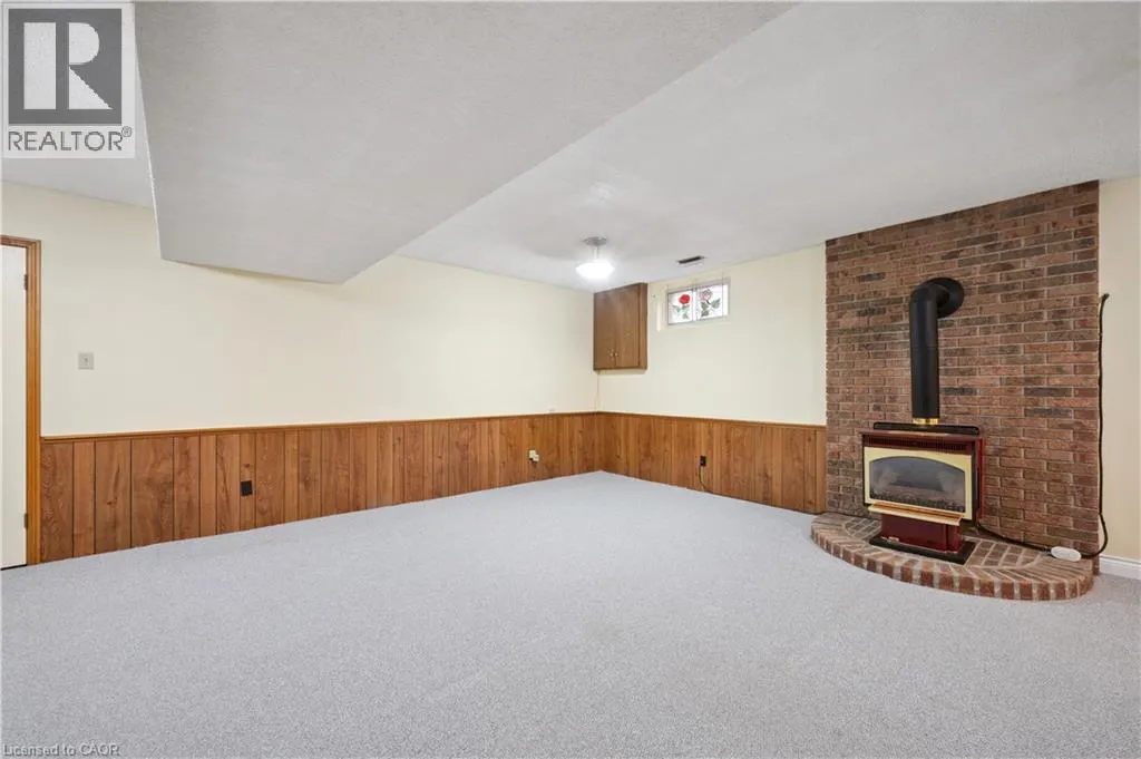 319 CONSERVATION Drive