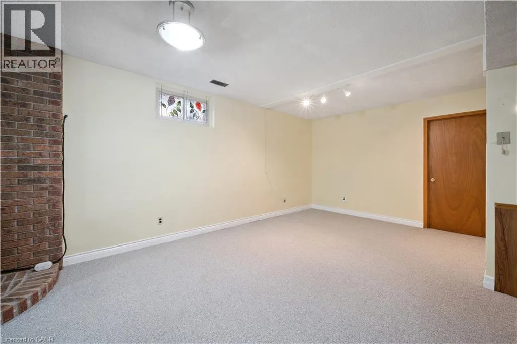 319 CONSERVATION Drive